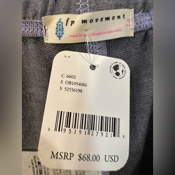 NWT Free People FP Movement Revolve Star Print Joggers Loungewear Size L - Picture 7 of 8